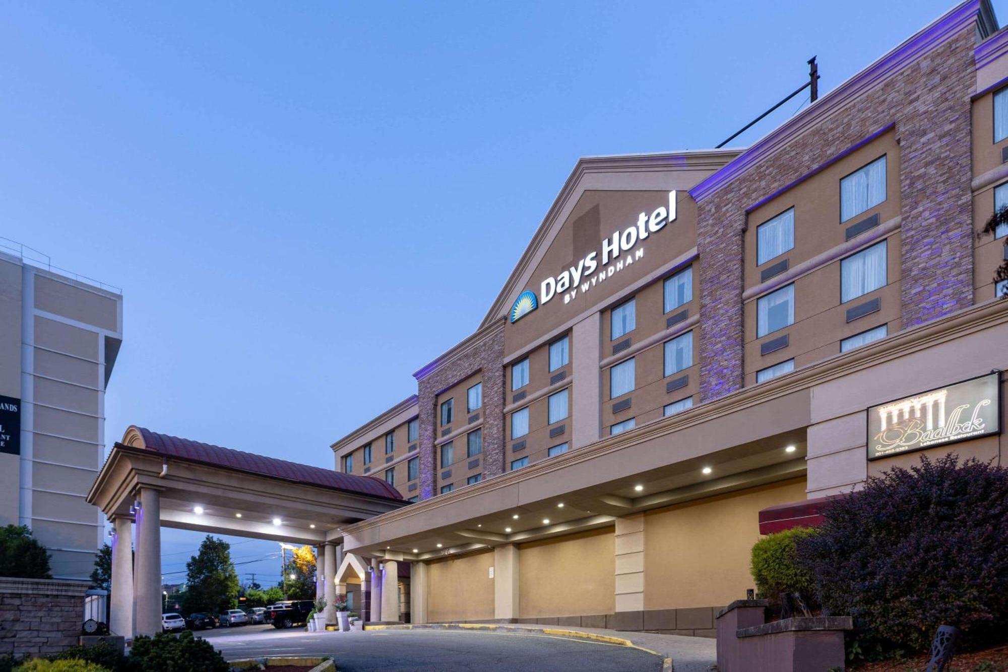 Days Hotel By Wyndham North Bergen Eksteriør bilde